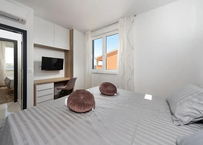 Royal House 2 Пашман