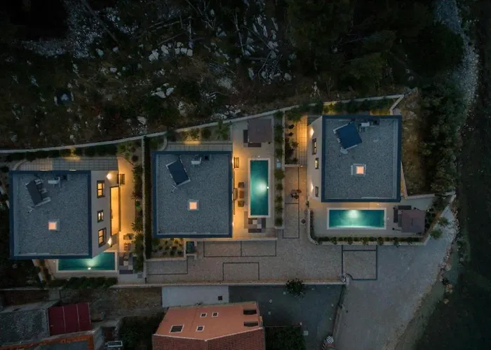 Royal House 2 Pašman